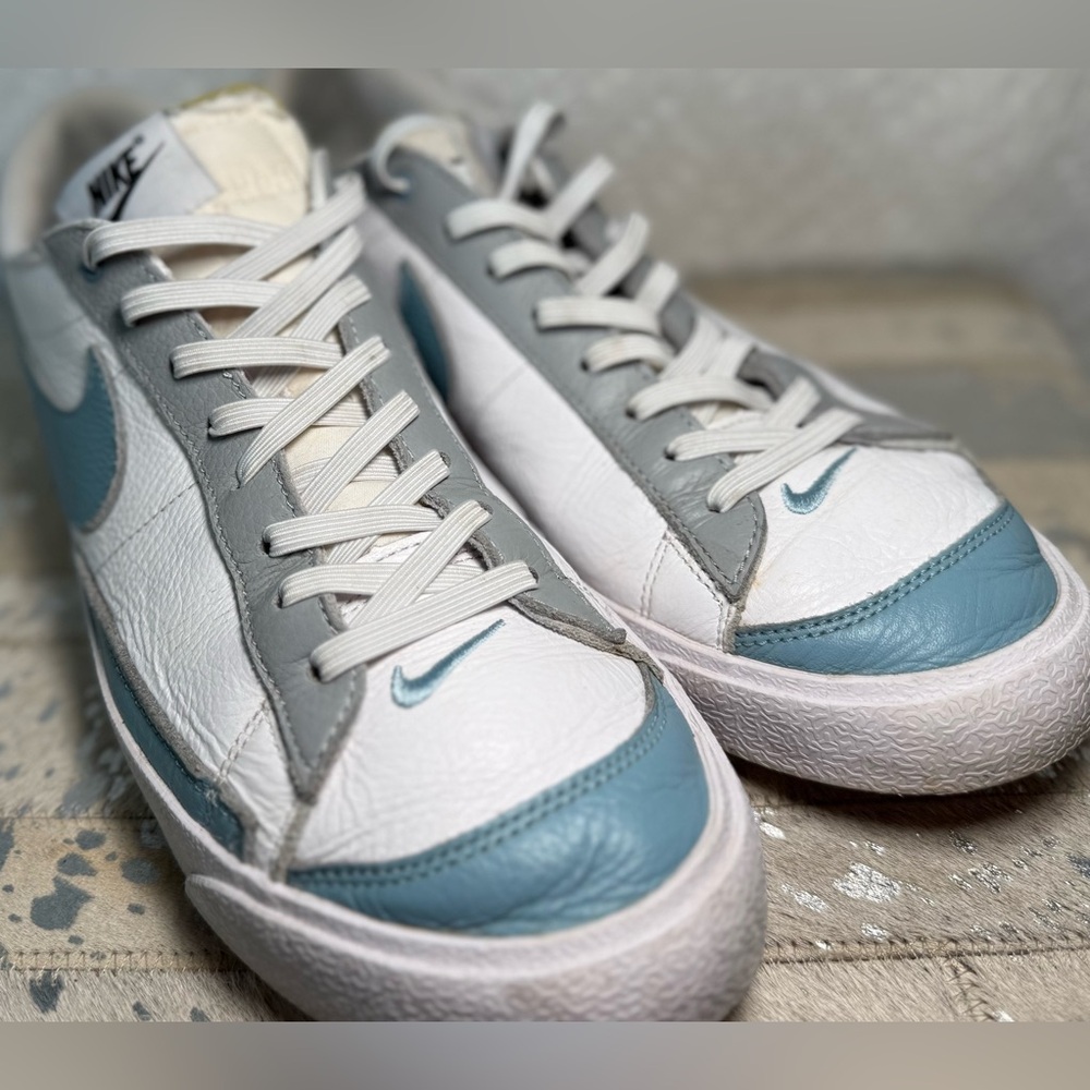 Nike Blazer Low Leather White Blue Gray Sneakers Men’s 9